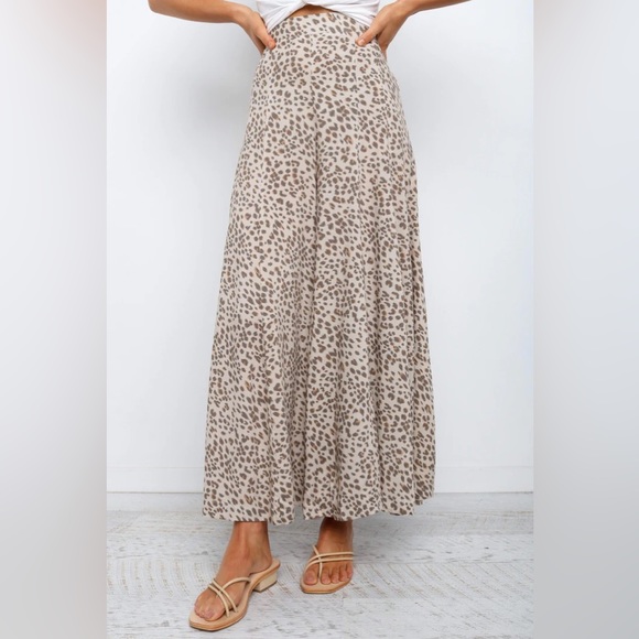 High-waisted animal print pants - Picture 5 of 10